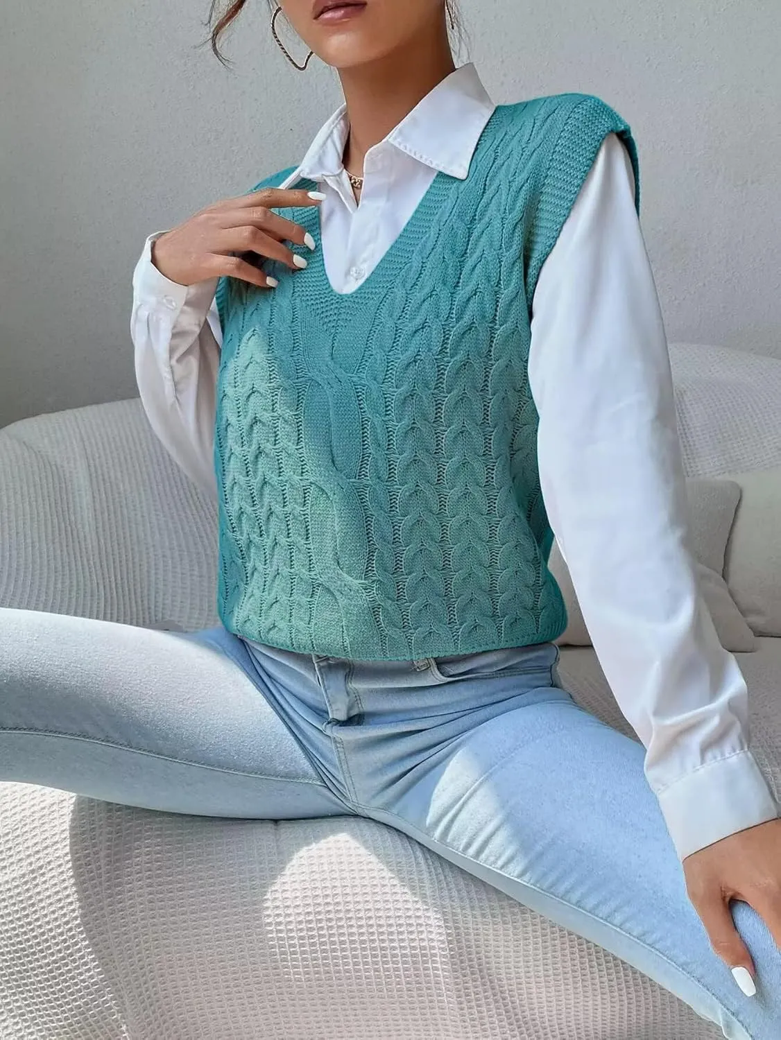 Women's Casual V Neck Cable Knit Sweater Vest Solid Sleeveless Tank Tops Women Vest