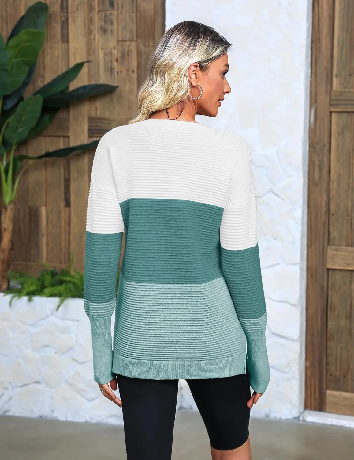 Zeagoo Women's 2025 Fall Sweaters Casual Long Sleeve Crew Neck Ribbed Knit Side Slit Pullover Sweater